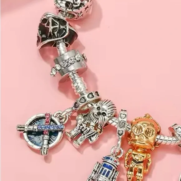 925 Sterling Silver Various Star Wars Characters Themed Loaded Charm Bracelet - Picture 4 of 4